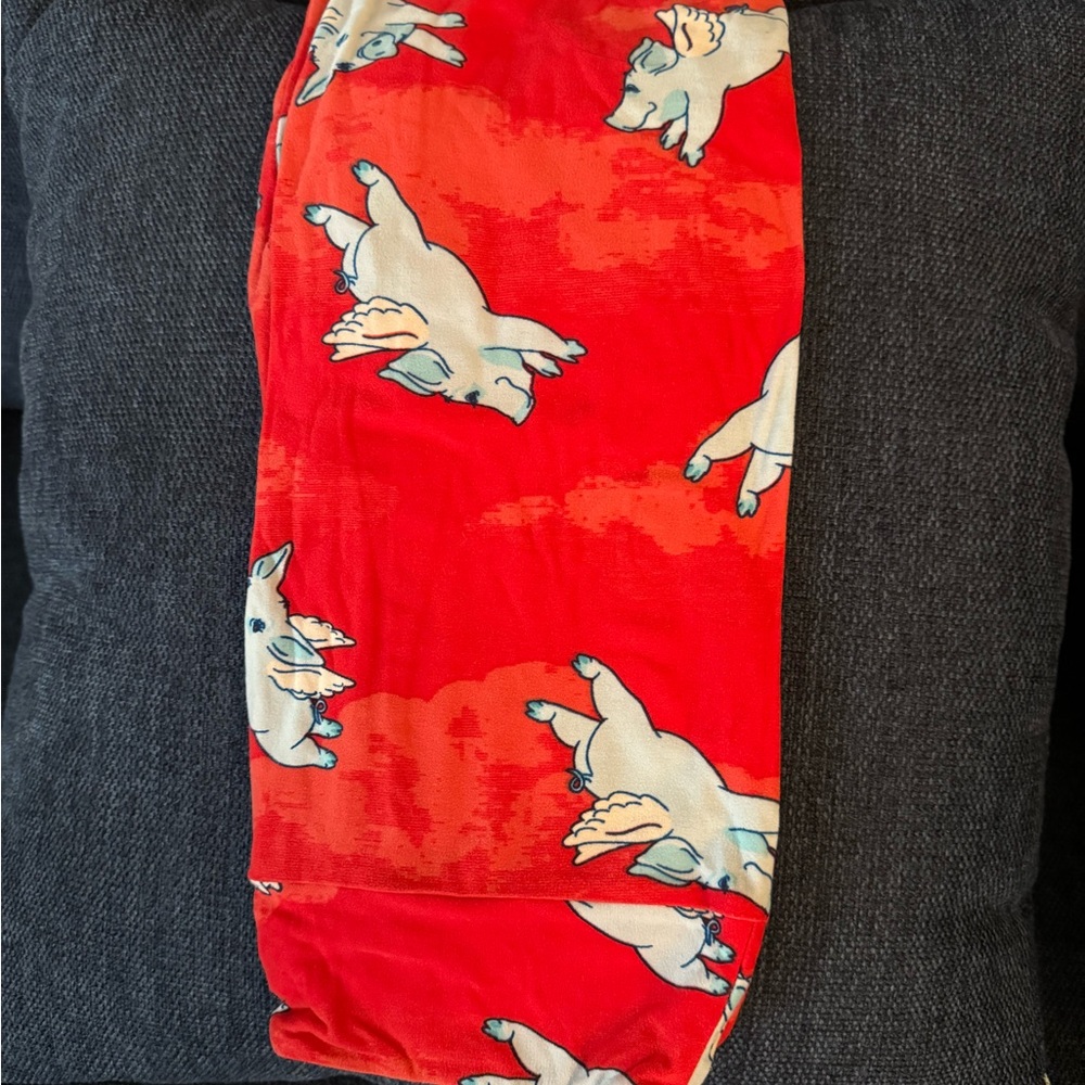 Lularoe Flying Pig leggings